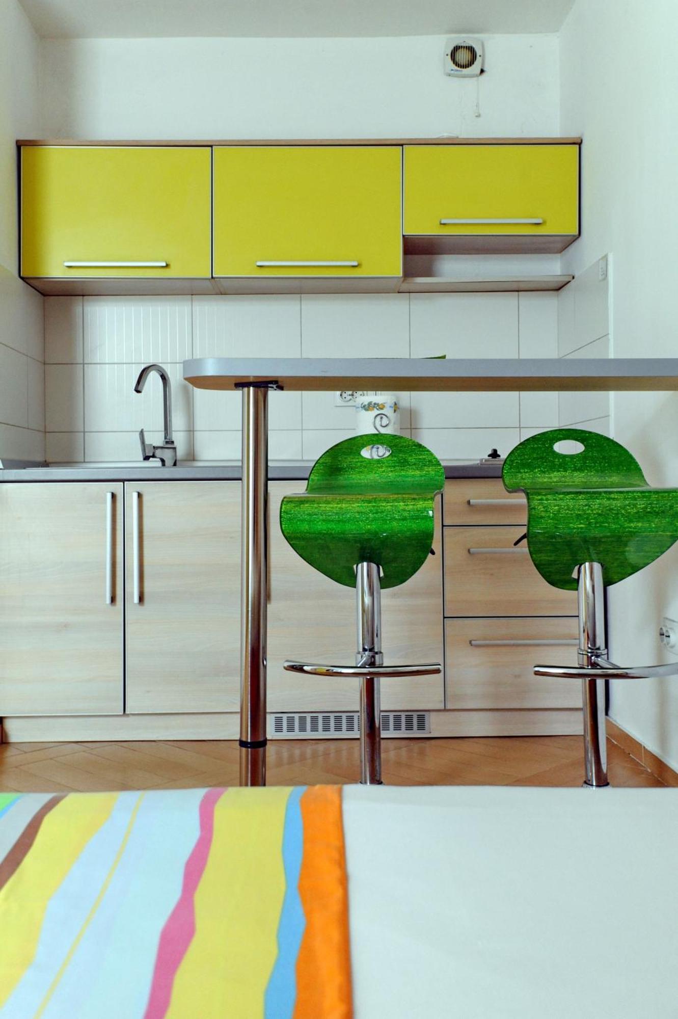 Apartments Kriva Ulica コトル 部屋 写真