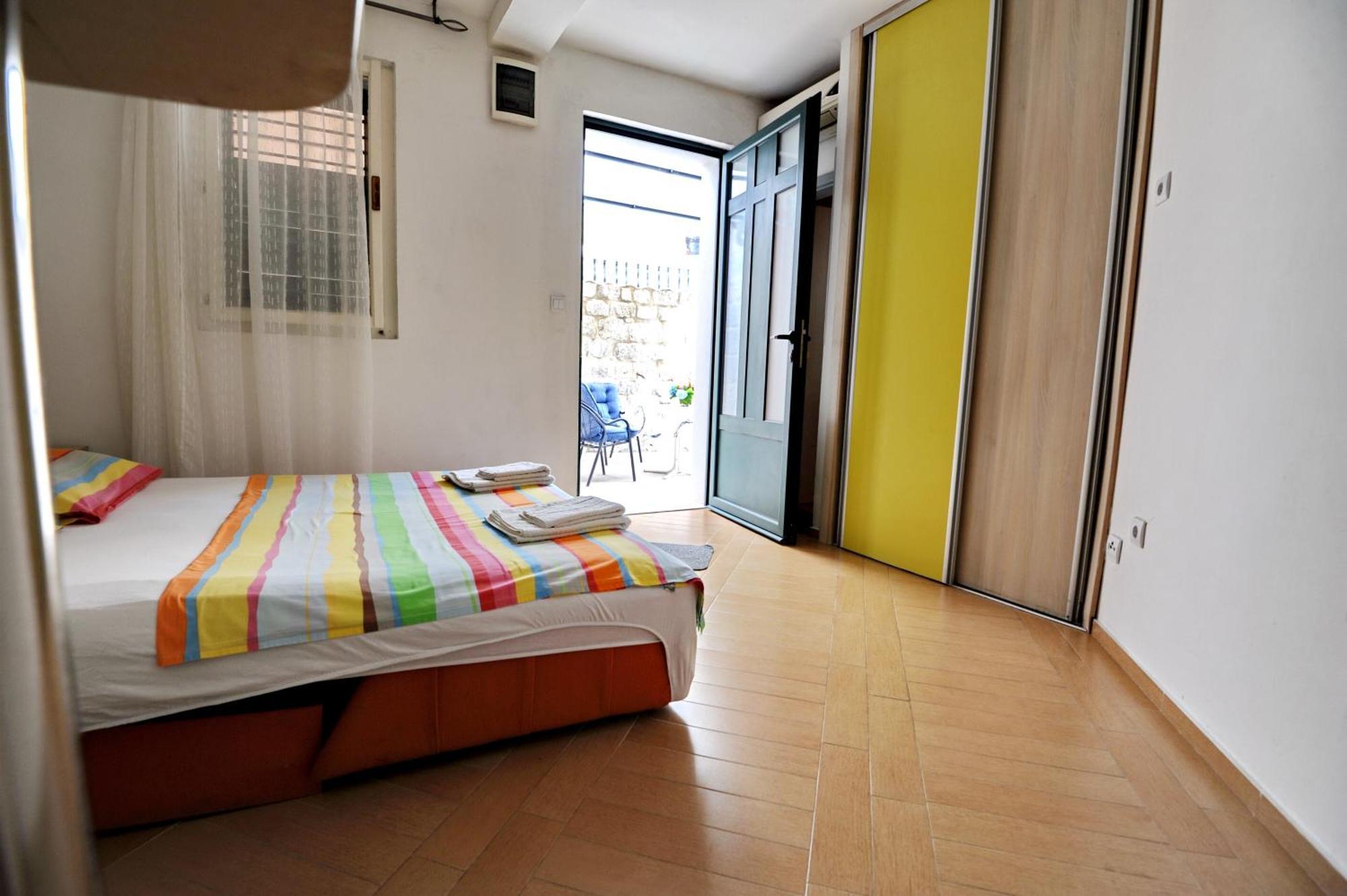 Apartments Kriva Ulica コトル 部屋 写真