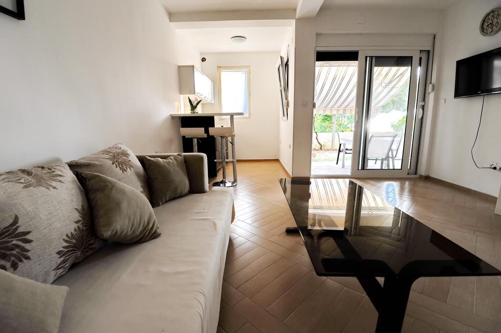 Apartments Kriva Ulica コトル 部屋 写真