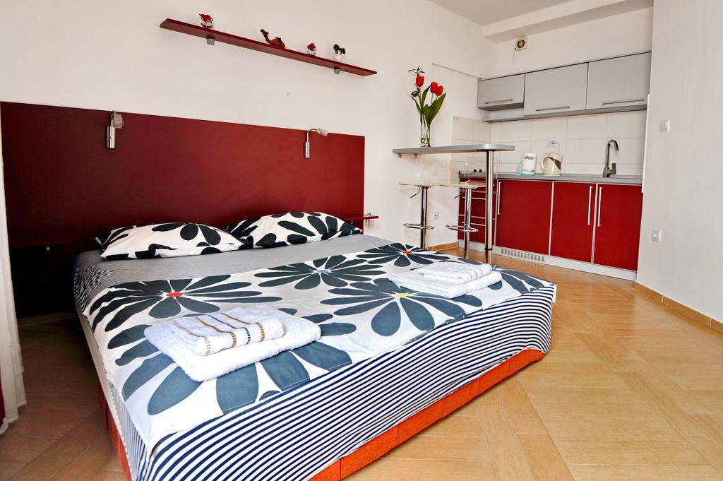 Apartments Kriva Ulica コトル エクステリア 写真