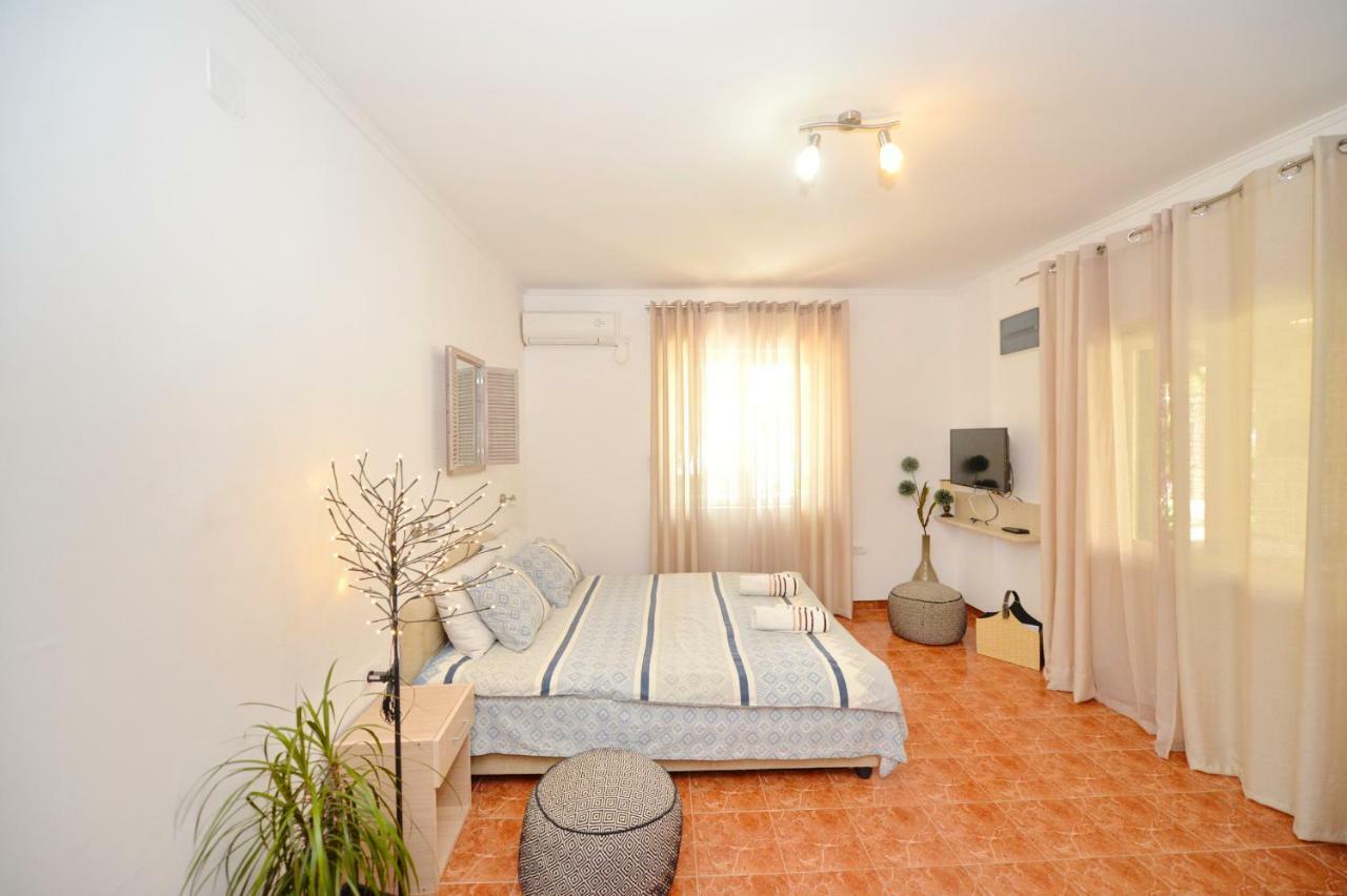 Apartments Kriva Ulica コトル エクステリア 写真