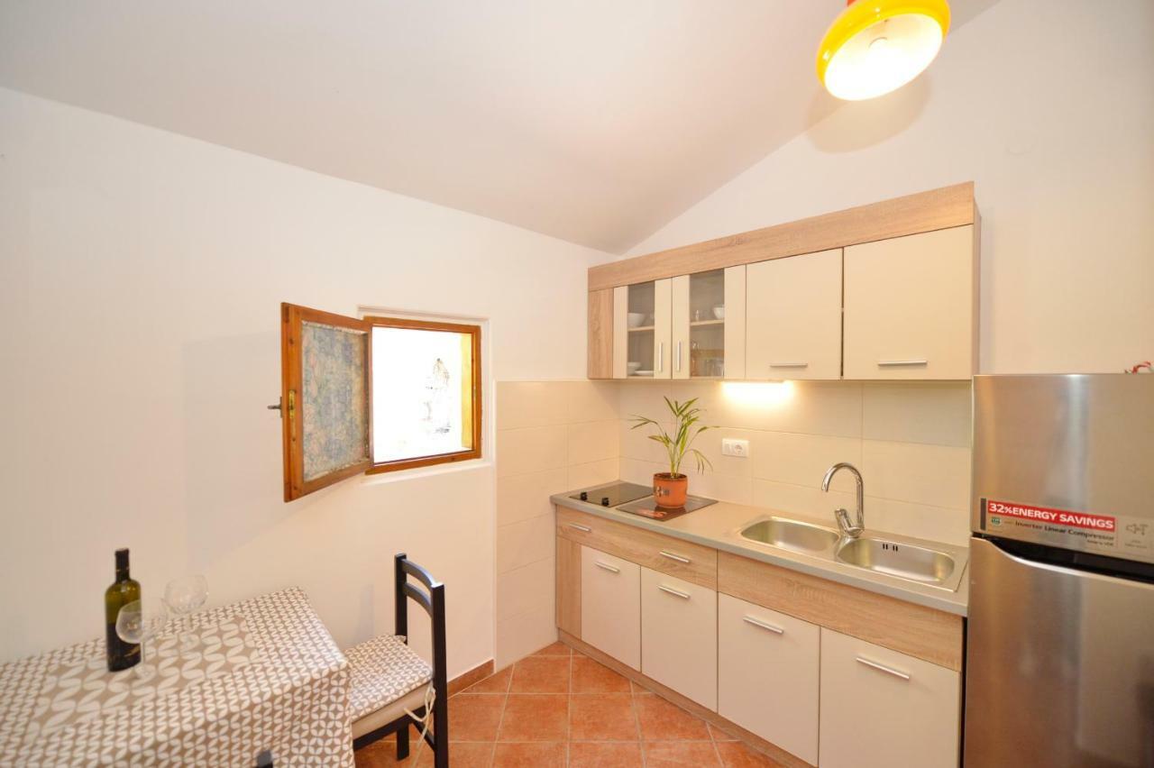 Apartments Kriva Ulica コトル エクステリア 写真