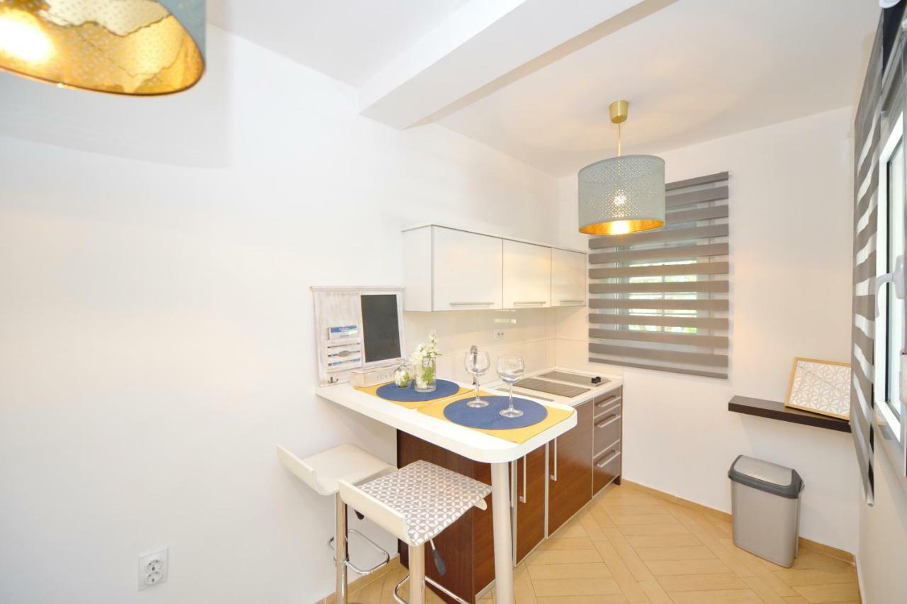 Apartments Kriva Ulica コトル エクステリア 写真